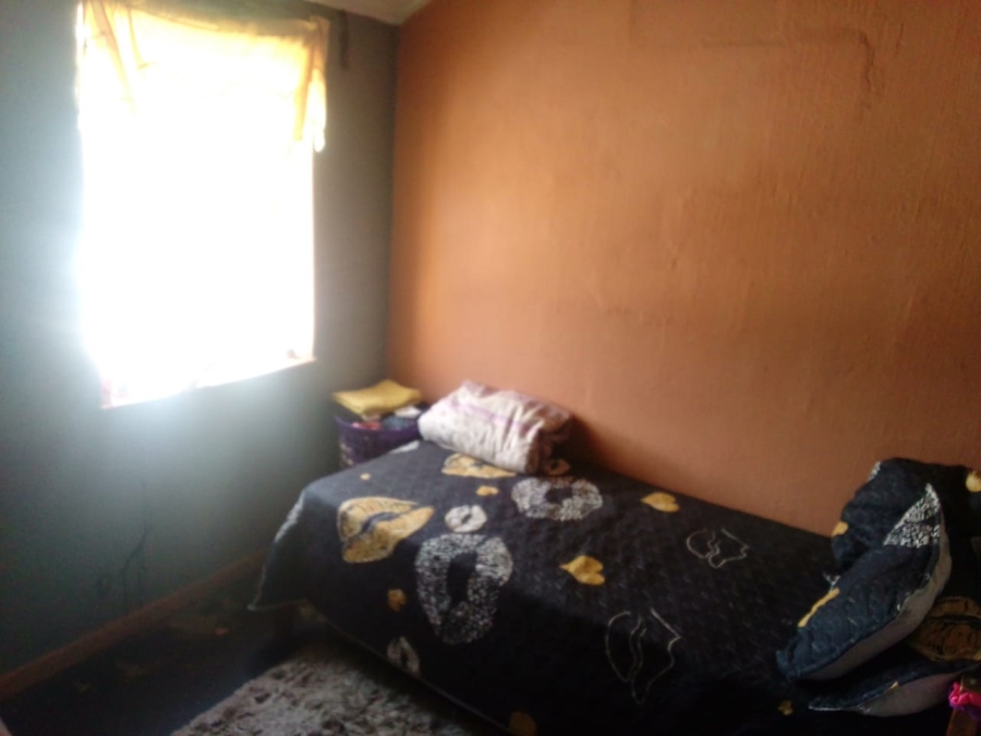  Bedroom Property for Sale in Valhalla Park Western Cape